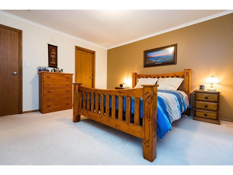 9 Harbour Drive, Seaford Rise SA 5169