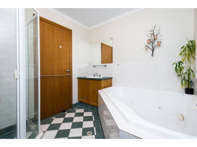 9 Harbour Drive, Seaford Rise SA 5169