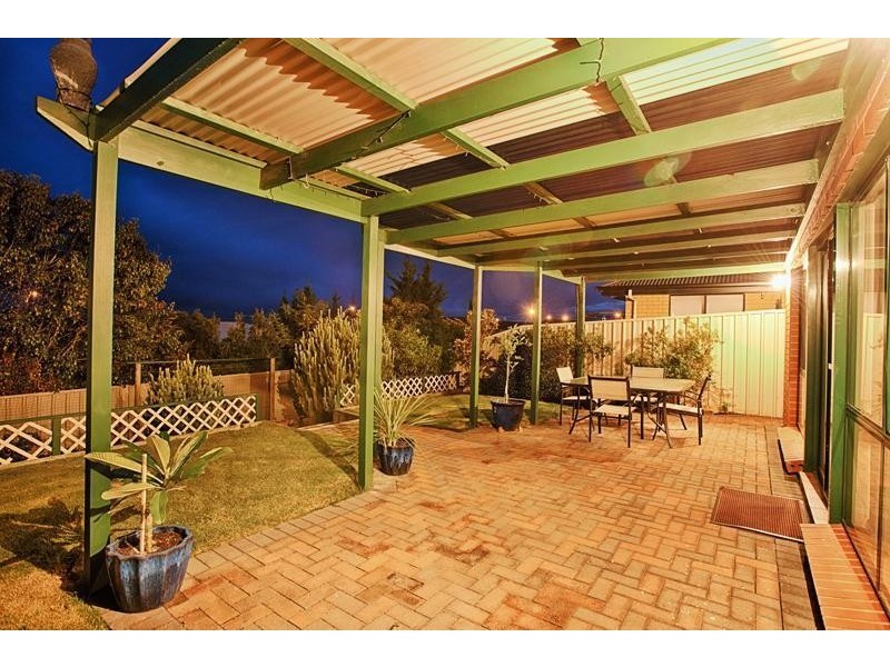 9 Harbour Drive, Seaford Rise SA 5169