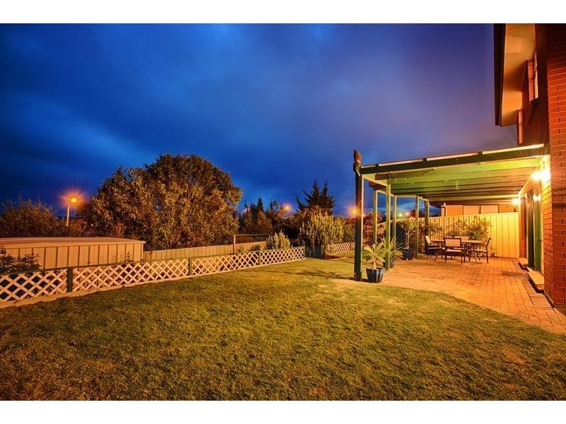 9 Harbour Drive, Seaford Rise SA 5169