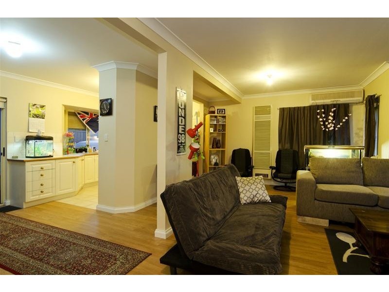 4 Fleet Street, Seaford SA 5169