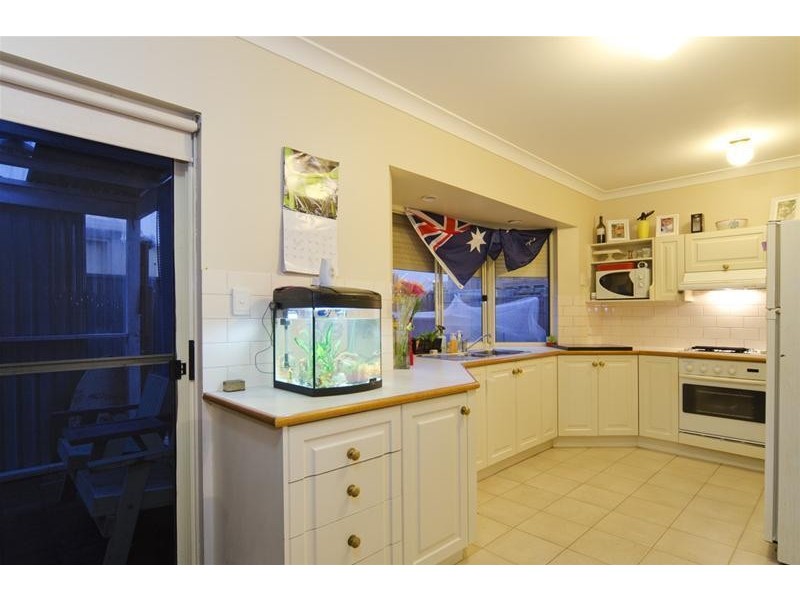 4 Fleet Street, Seaford SA 5169