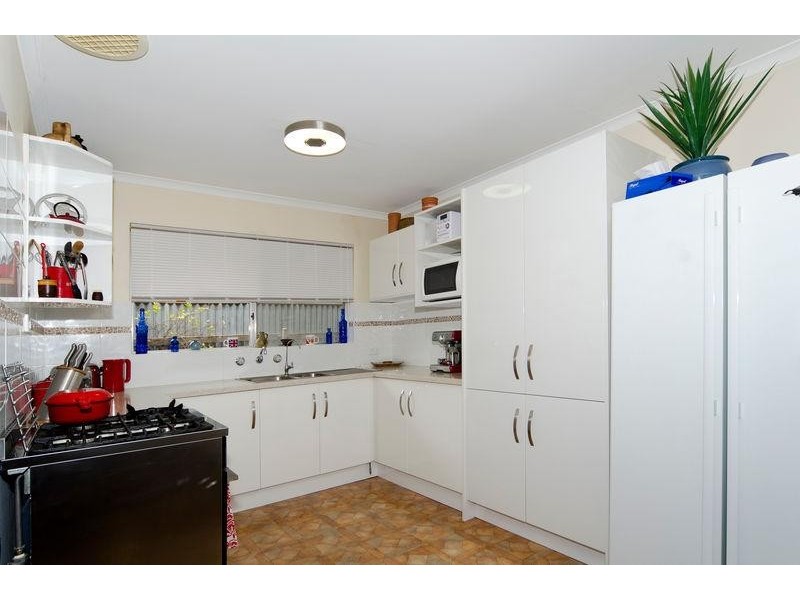 5 Michael Avenue, Hackham SA 5163