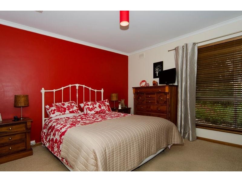 5 Michael Avenue, Hackham SA 5163