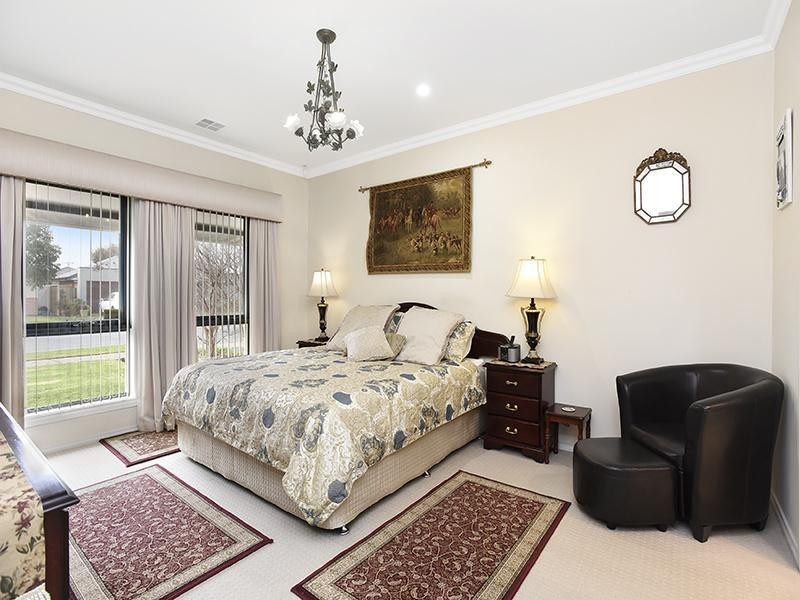 5 Basin Street, Aldinga Beach SA 5173