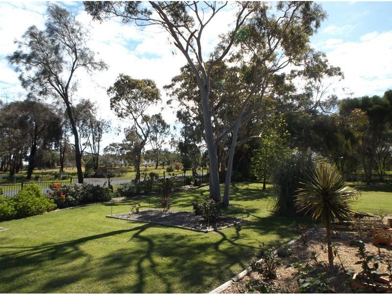 52 Oakley Road, Mclaren Flat SA 5171