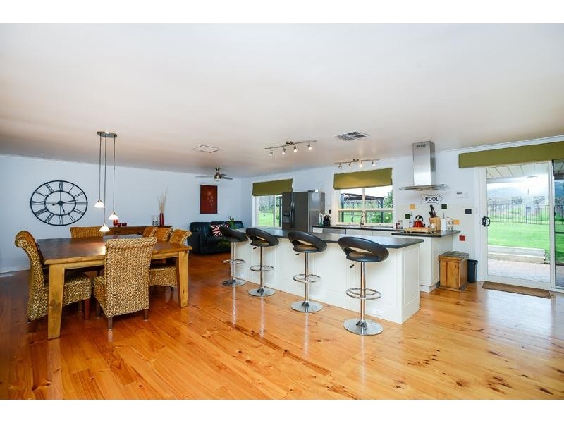 52 Oakley Road, Mclaren Flat SA 5171