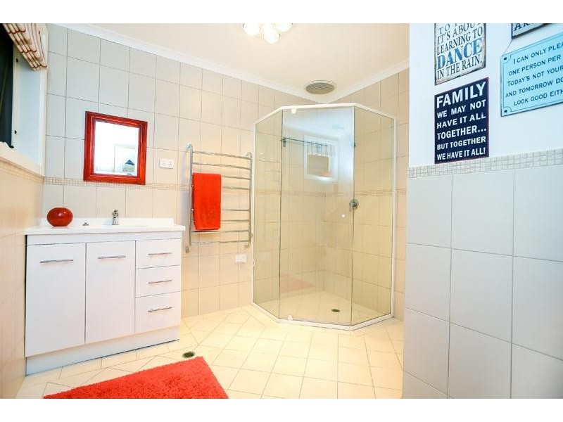 52 Oakley Road, Mclaren Flat SA 5171