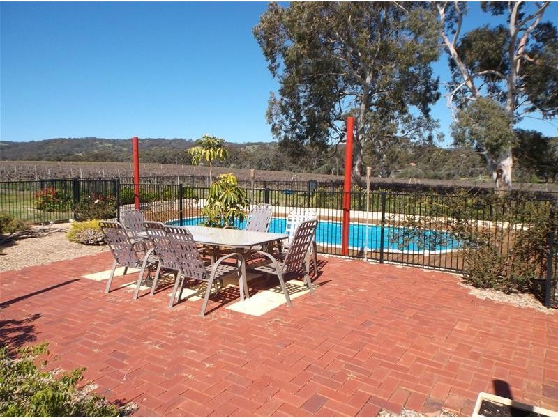 52 Oakley Road, Mclaren Flat SA 5171