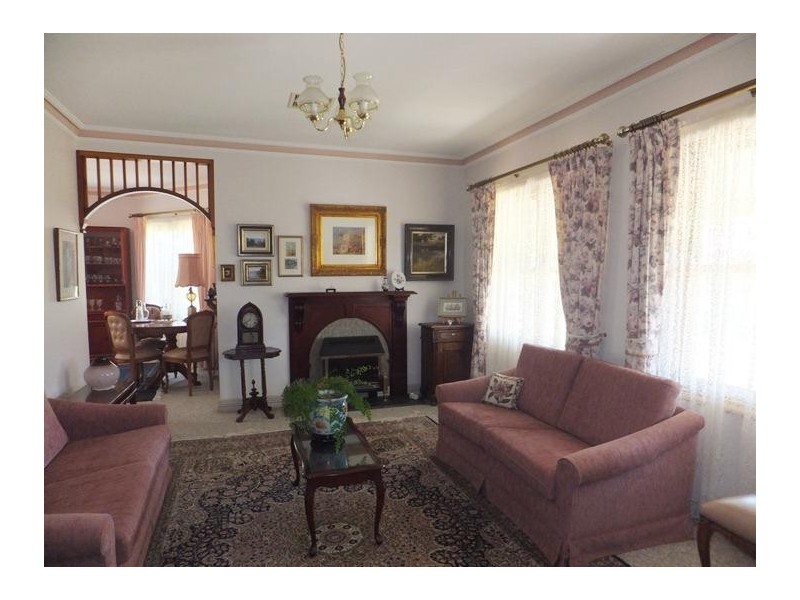 13 Waverley Drive, Willunga SA 5172