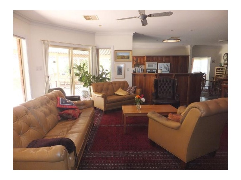 13 Waverley Drive, Willunga SA 5172