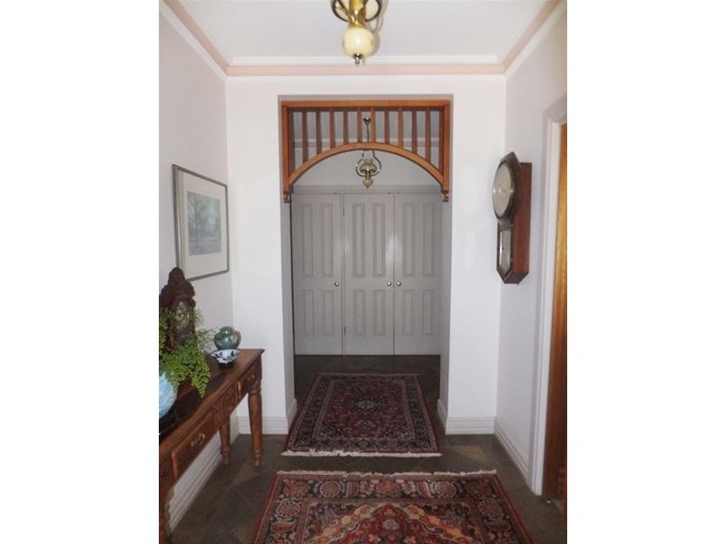 13 Waverley Drive, Willunga SA 5172