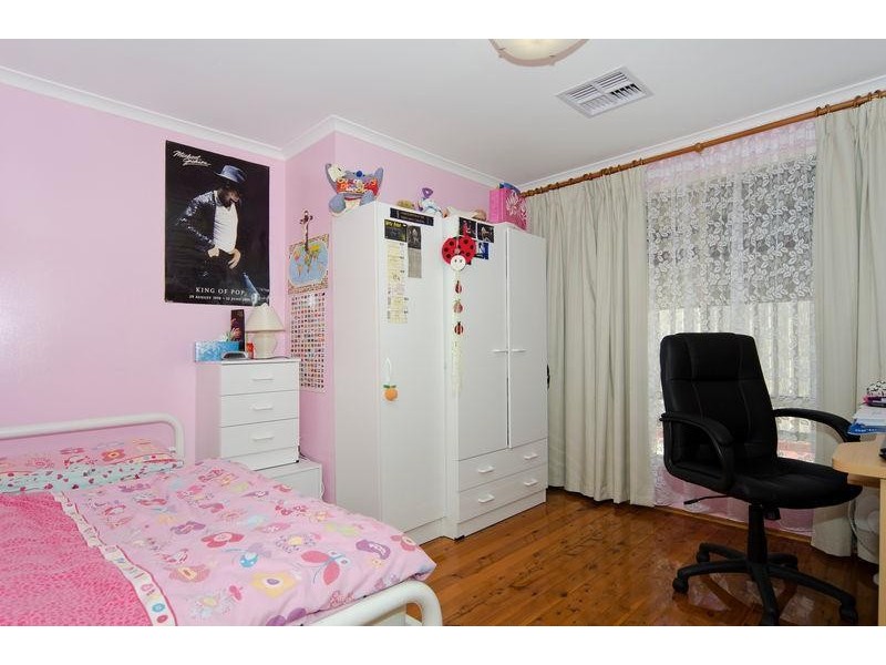 5 Timothy Court, Mitchell Park SA 5043