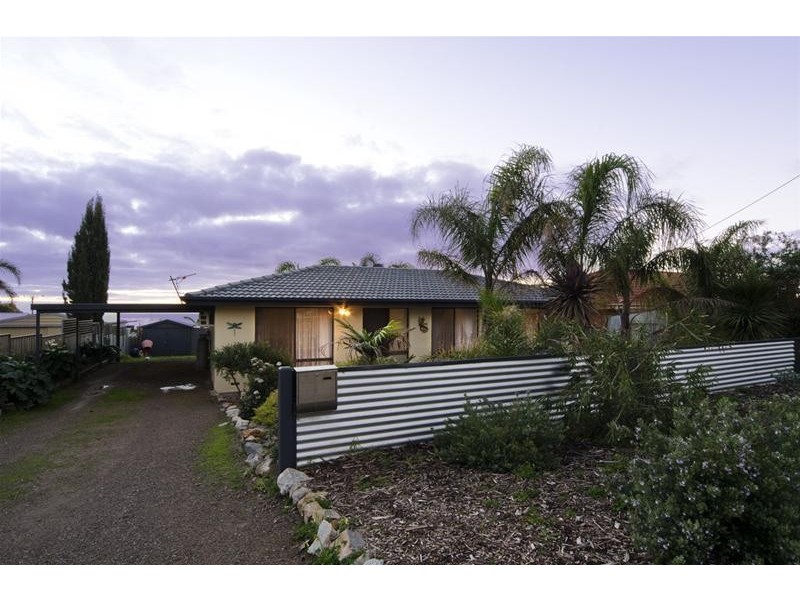 31 Plaza Avenue, Sellicks Beach SA 5174