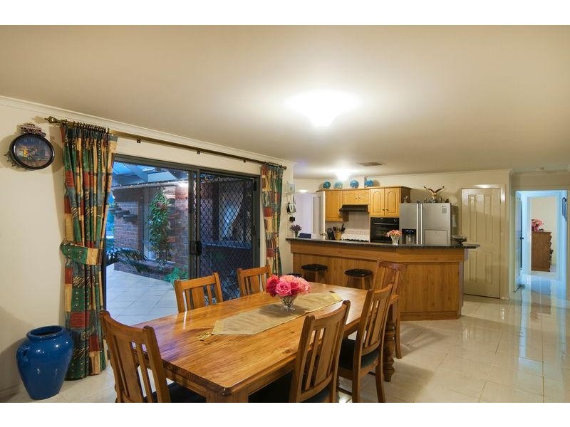 7 Hillside Court, Aberfoyle Park SA 5159