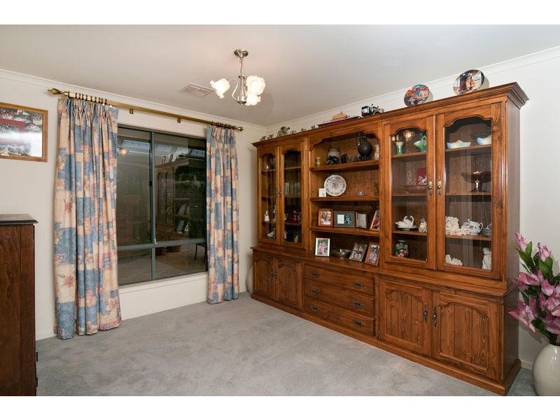 7 Hillside Court, Aberfoyle Park SA 5159