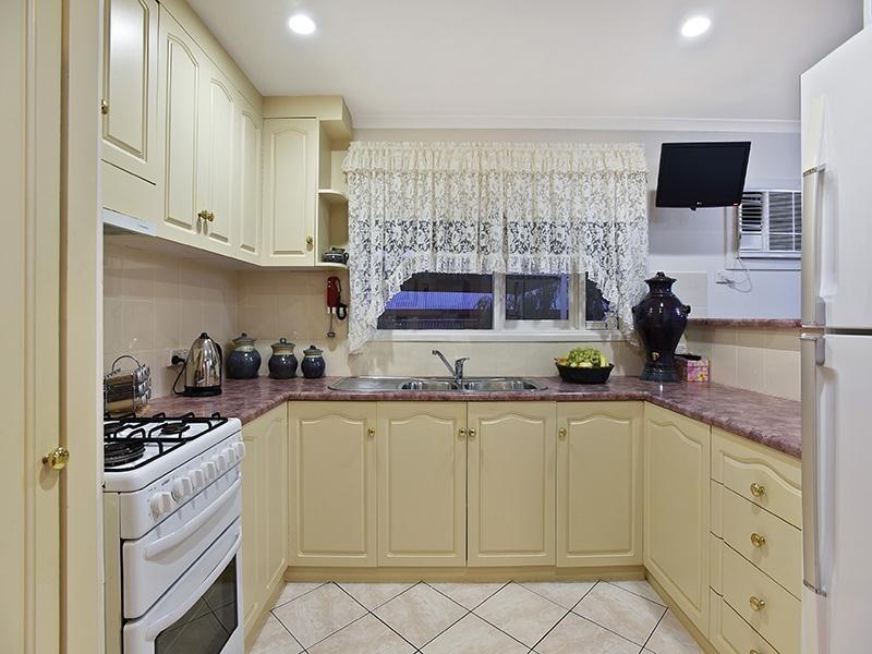 8 Morris Street, Morphett Vale SA 5162