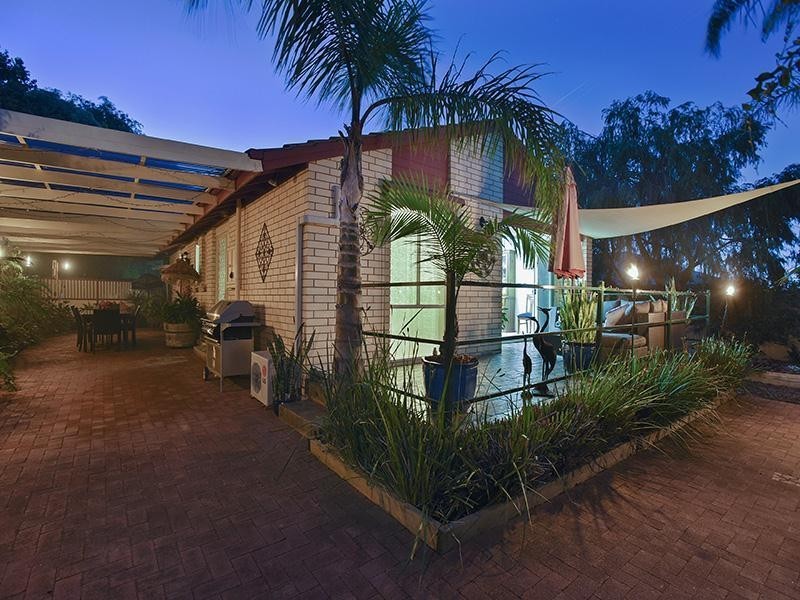 8 Morris Street, Morphett Vale SA 5162