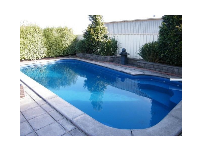 33 Rose Crescent, Mclaren Flat SA 5171