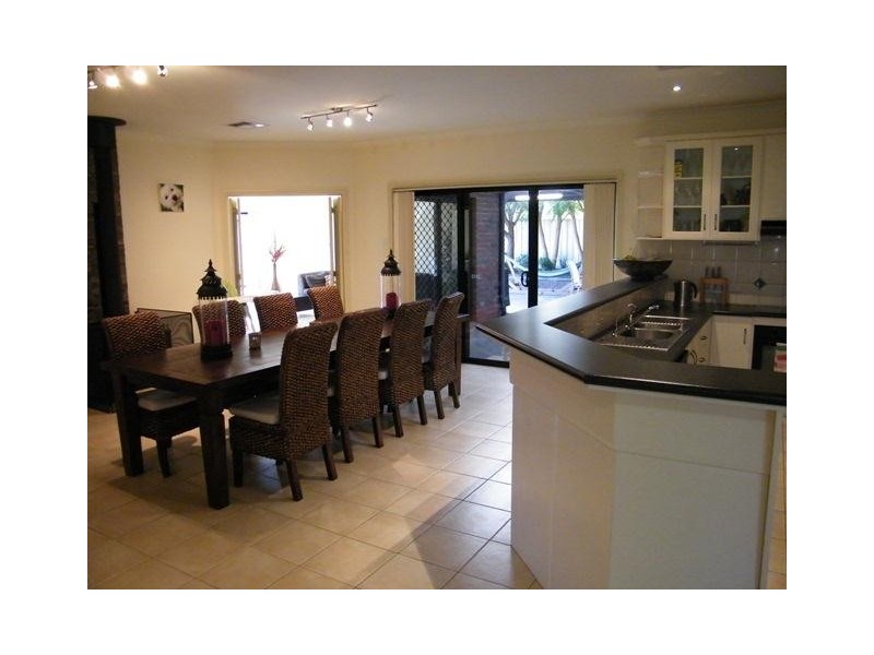 33 Rose Crescent, Mclaren Flat SA 5171