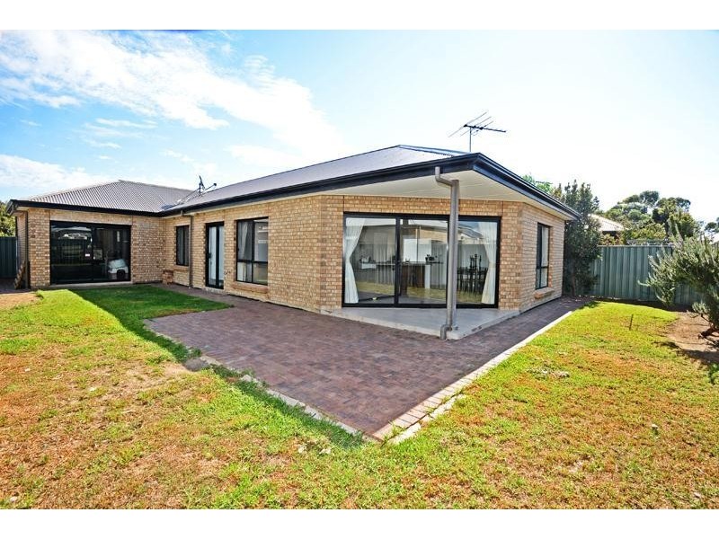 5 Emerald Boulevard, Aldinga Beach SA 5173
