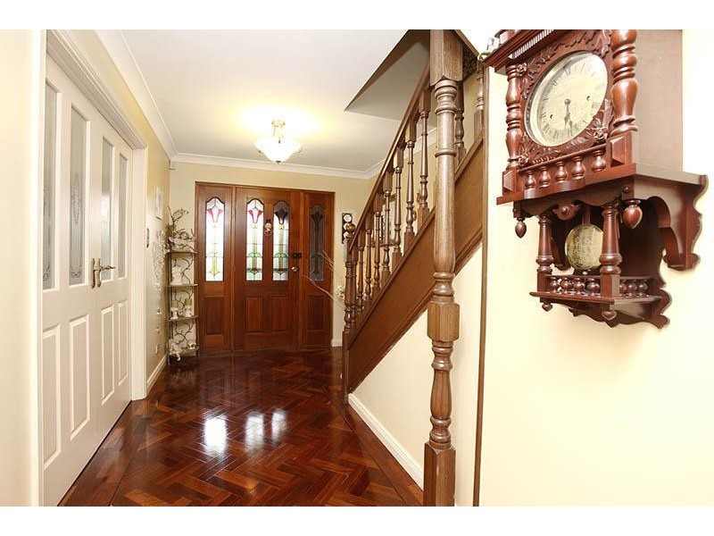 8 Paignton Close, Moana SA 5169