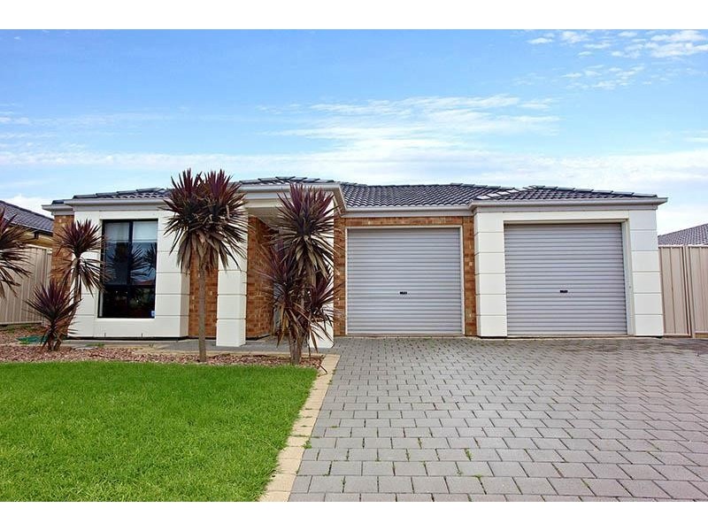 9 Blue Bay Avenue, Aldinga Beach SA 5173