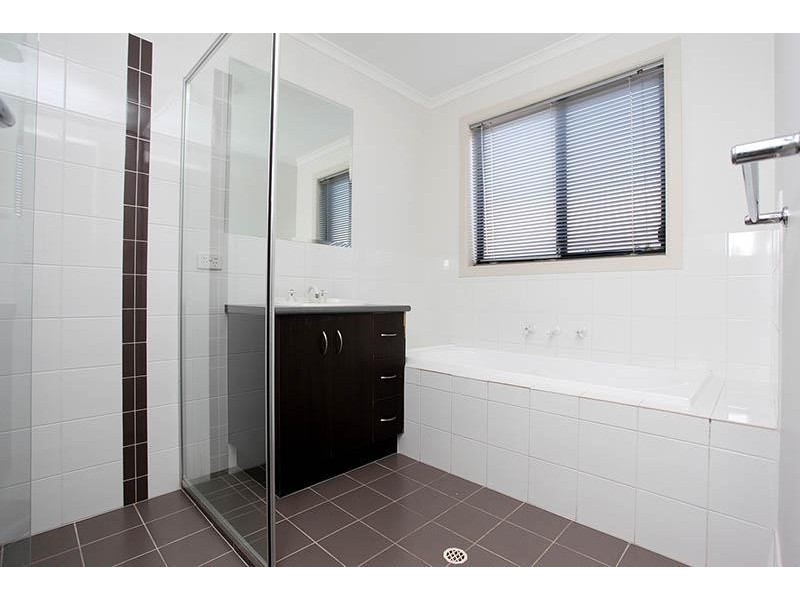 9 Blue Bay Avenue, Aldinga Beach SA 5173