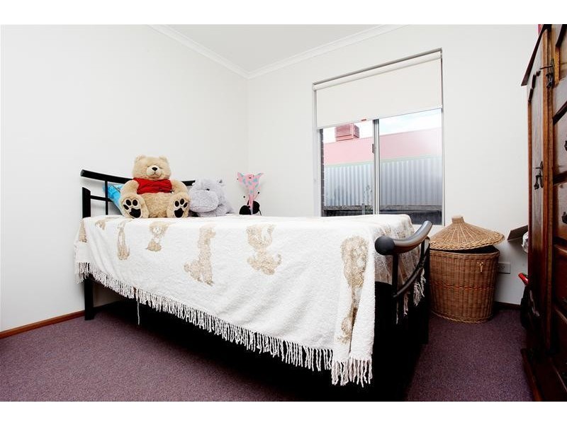 9 Stirling Crescent, Aldinga Beach SA 5173