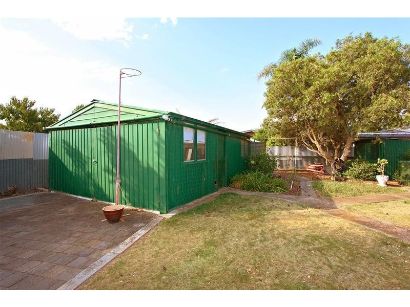 9 Stirling Crescent, Aldinga Beach SA 5173