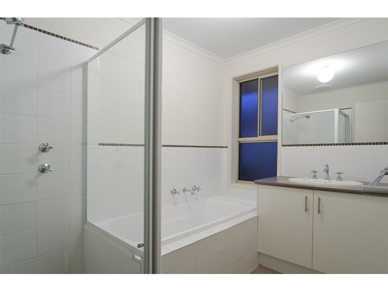 6 Pinkgum Avenue, Aldinga Beach SA 5173