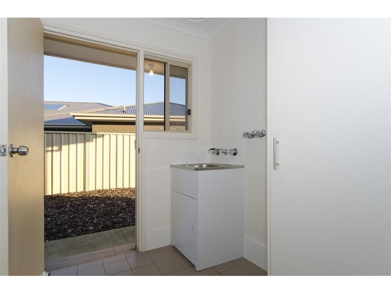 6 Pinkgum Avenue, Aldinga Beach SA 5173