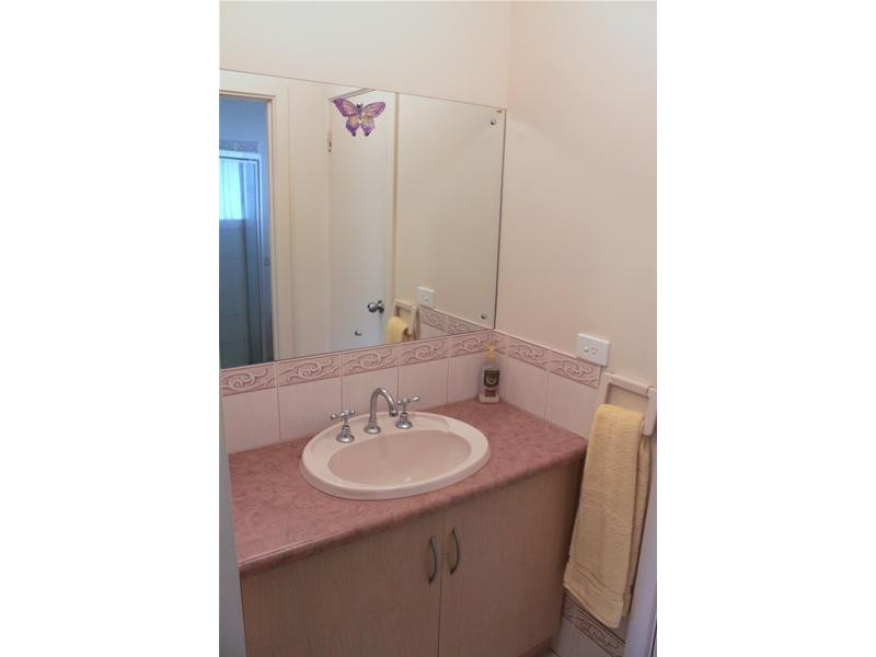 13 Leaker Avenue, Aldinga Beach SA 5173