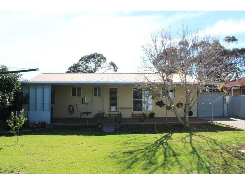 13 Leaker Avenue, Aldinga Beach SA 5173