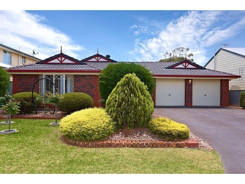 9 Helen Avenue, Aldinga Beach SA 5173