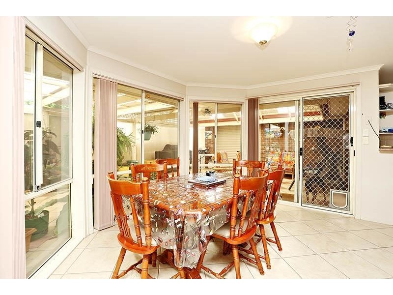 9 Helen Avenue, Aldinga Beach SA 5173