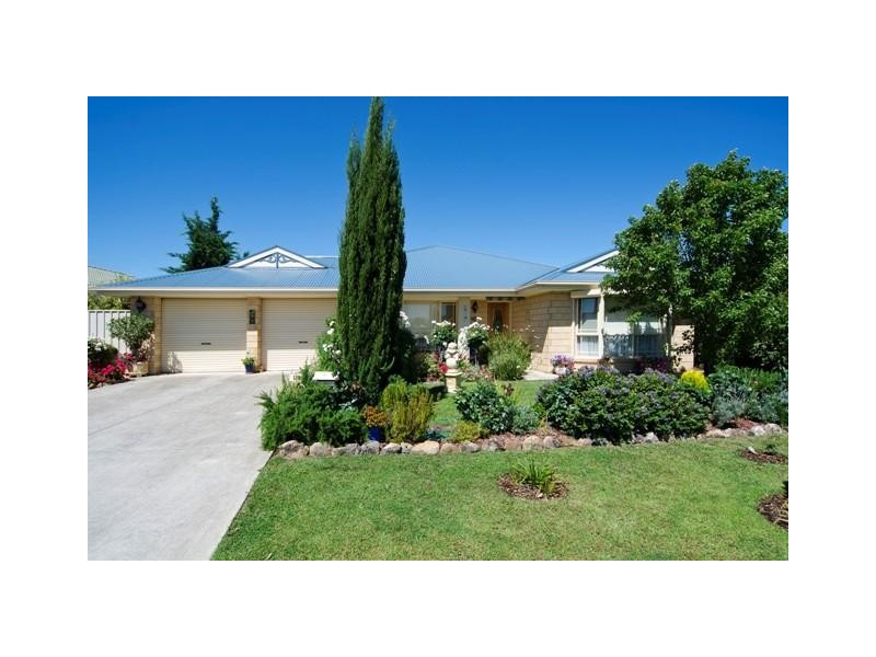 110 Pridham Boulevard, Aldinga Beach SA 5173