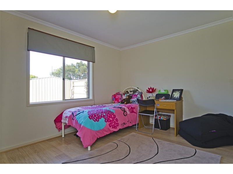 16 Stern Road, Seaford Meadows SA 5169