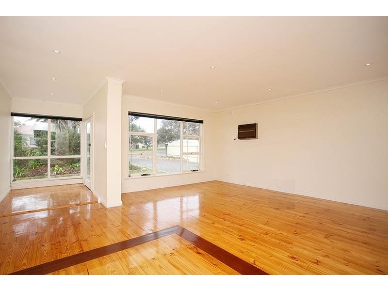 5 England Avenue, Port Noarlunga SA 5167