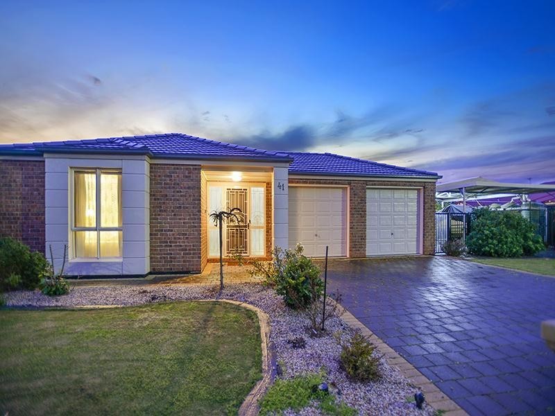 41 Dolphin Boulevard, Aldinga Beach SA 5173