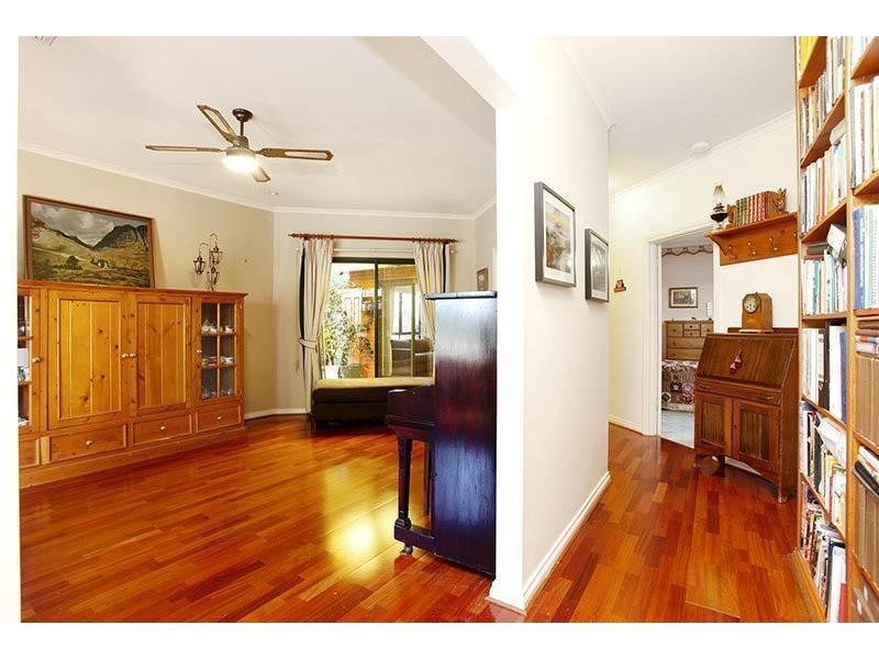 3 Windlass Square, Seaford Rise SA 5169