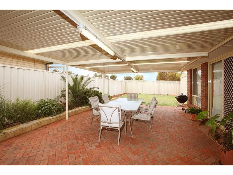 3 Pebble Court, Aldinga Beach SA 5173