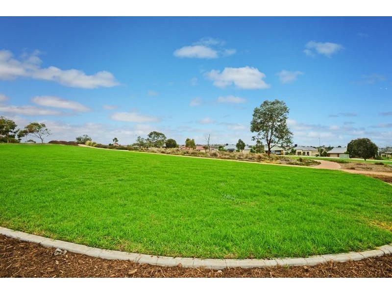 14 Breakwater Court, Seaford Rise SA 5169