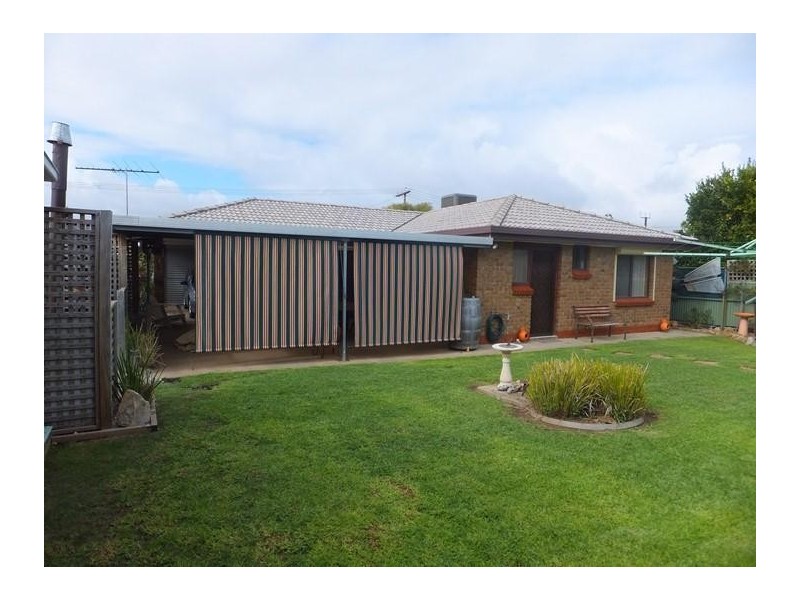 2 Batts Street, Aldinga Beach SA 5173