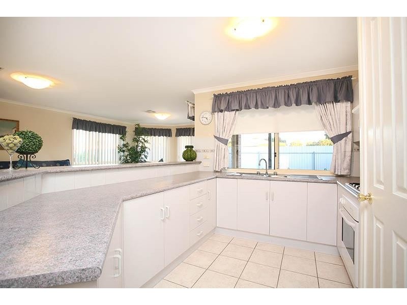 6 Bollard Street, Seaford SA 5169