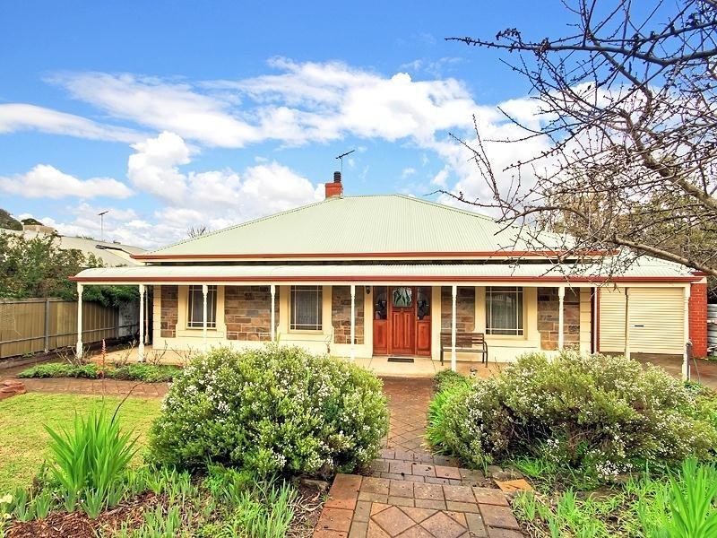 24 Giles Road, Willunga SA 5172