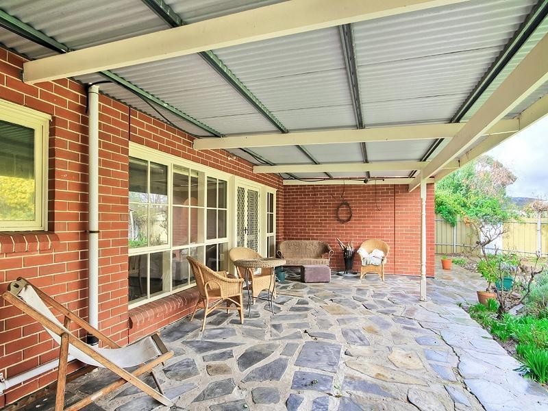 24 Giles Road, Willunga SA 5172