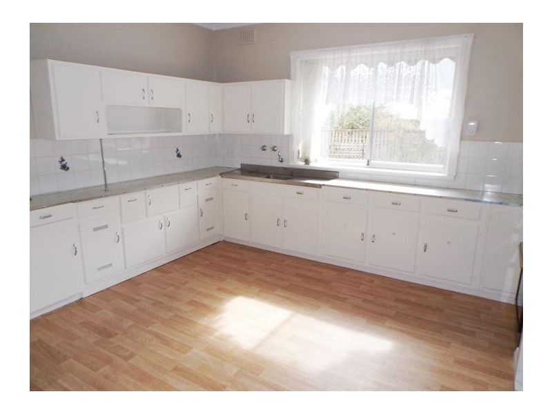 8 Field Street, Mclaren Vale SA 5171