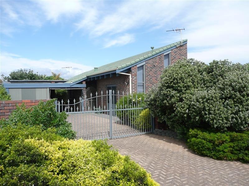 12 Compass Drive, Seaford SA 5169