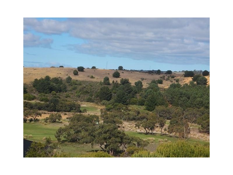 82 George Francis Drive, Mount Compass SA 5210